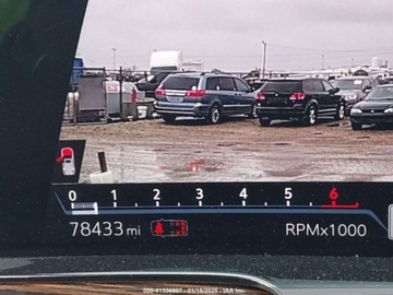 Cadillac Escalade III 2021 Cadillac Escalade 2021 Cadillac Escalade 2WD 4dr Premium Luxury 6.2 Benzyna, zdjęcie 13