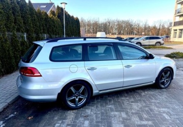 Volkswagen Passat B7 Variant 1.6 TDI CR DPF BlueMotion 105KM 2014 Volkswagen Passat KLIMA NAVI Oplacony Stan bdb ZAMIANA 1.6 Diesel, zdjęcie 8