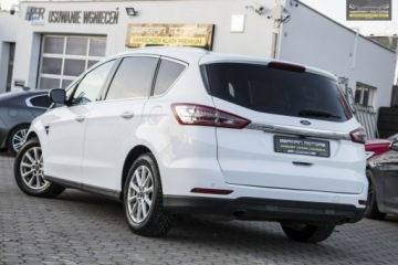Ford S-Max II Van 1.5 EcoBoost 160KM 2016 Ford S-Max 7 osobowy / Kamera Cofania /, zdjęcie 4