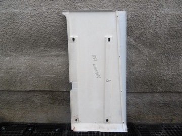 ОБИВКА КАБИНЫ ПРАВАЯ БОКОВАЯ RENAULT MAGNUM DXI