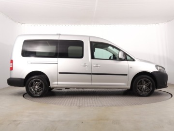 Volkswagen Caddy III Kombi Facelifting 1.6 TDI 102KM 2011 VW Caddy 1.6 TDI, Klima, Tempomat, Parktronic,ALU, zdjęcie 5