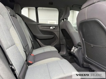 Volvo XC40 Crossover Facelifting 2.0 B3 163KM 2022 Volvo XC 40 XC40 B3 Core aut, Pakiet Climate, Paki, zdjęcie 13