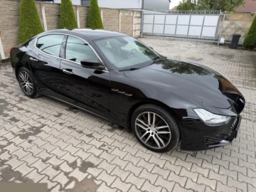 Maserati Ghibli III Sedan Facelifting 3.0 V6 350KM 2018 Maserati Ghibli GranSport 3.0 benzyna V6 350KM 2018r, zdjęcie 26