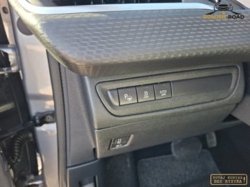 Peugeot 2008 I SUV Facelifting 1.2 PureTech 110KM 2016 Peugeot 2008 1,2 benz automat navi klimatronik pdc alu zarejestrowany 1.2, zdjęcie 17