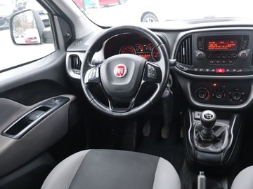 Fiat Doblo IV 1.6 MultiJet 120KM 2016 Fiat Doblo 1.6 MultiJet, Salon Polska, VAT 23%, zdjęcie 6
