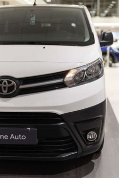 Toyota 2022 Toyota Proace Verso Proace Verso 9 osobowy 2.0 D-4D Long 2,8t 2.0 Diesel, zdjęcie 13