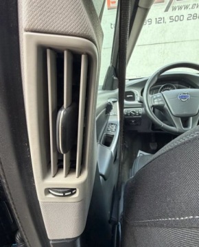 Volvo V60 I Kombi Facelifting 2.0 D3 DRIVE-E 150KM 2015 Volvo V60 2.0 Drive-E 150KM LED Harman Kardon BLIS City Safety OPLACONY, zdjęcie 20
