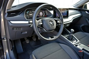 Skoda Octavia IV Scout 1.5 TSI ACT 150KM 2024 Škoda Octavia Skoda Octavia Bezwypadkowy / Salon, zdjęcie 9