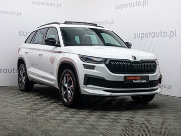 Skoda Kodiaq I SUV Facelifting 1.5 TSI 150KM 2023 SKODA Kodiaq 1.5 TSI Sportline DSG Suv 150KM 2023, zdjęcie 2