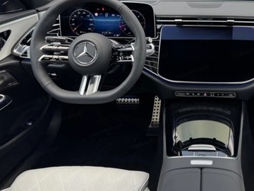 Mercedes Klasa E W214 Sedan 3.0 450d 367KM 2025 E Klasa 450 d 4-Matic AMG 3.0 (367KM) 2025, zdjęcie 6