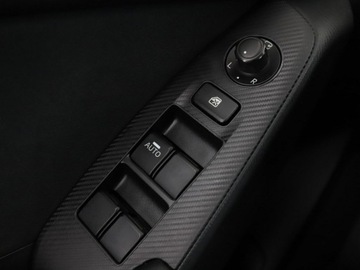 Mazda 3 III Hatchback  2.0 SKYACTIV-G 120KM 2014 Mazda 3 navi klima auto grzane fotele czujniki, zdjęcie 36