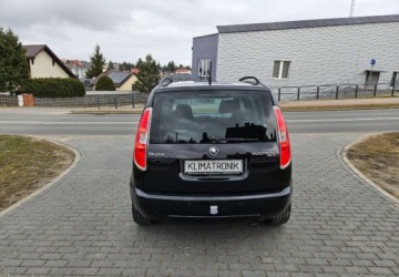 Skoda Roomster Mikrovan Facelifting 1.2 TSI 85KM 2014 Skoda Roomster Noire Black Edition Czujniki Parkowania Grzane Fotele 1.2, zdjęcie 4