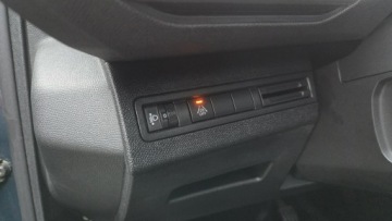 Peugeot 5008 II Crossover Facelifting 1.5 BlueHDi 130KM 2022 Peugeot 5008 1.5 BlueHDi 130KM VAT 23% ALLURE, zdjęcie 12