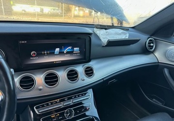 Mercedes Klasa E W213 Kombi 2.0 220d 194KM 2019 Mercedes-Benz Klasa E 2.0D EQ Power 306KM 2019r. auto zarejestrowane i ube, zdjęcie 15