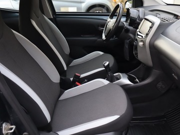 Toyota Aygo II Hatchback 5d 1.0 VVT-i 69KM 2017 Toyota Aygo 1.0 VVT-i, Salon Polska, Serwis ASO, zdjęcie 8