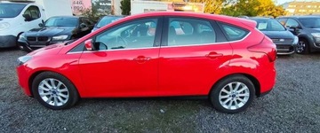 Ford Focus III Kombi 1.0 EcoBoost 125KM 2012 Ford Focus Ford Focus 1.0 EcoBoost Start-Stopp-System Champions Edition, zdjęcie 5