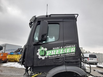 Mercedes Arocs Actros MP4 ClassicSpace M кабина