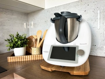 Dębowa deska / Podstawka pod THERMOMIX TM5 TM6