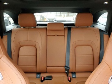 Jaguar F-Pace 2024 Jaguar F-Pace 2024r., 4x4, 2.0L 2.0 Benzyna 246KM, zdjęcie 9