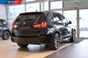 BMW X5 F15 SUV xDrive40d 313KM 2015 BMW X5 xDrive40dFV23Pakiet Sportowy MAdaptacyjne Reflektory LED 3.0, zdjęcie 17