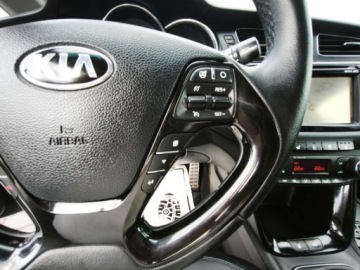 Kia Ceed I Hatchback 5d Facelifting 1.6 CRDi VGT 128KM 2012 Kia Ceed 1.6 CRDi 128 KM Xenon Panorama FULL OPCJA Skora GWARANCJA, zdjęcie 12