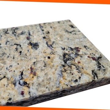 parapet granitowy polerowany Icarai 152x30x2