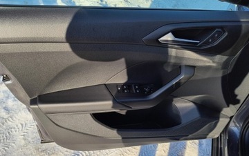 Volkswagen T-Cross SUV 1.0 TSI 95KM 2021 Volkswagen T-Cross 1.0 TSI, 95KM, Salon PL,FV-23%, zdjęcie 20