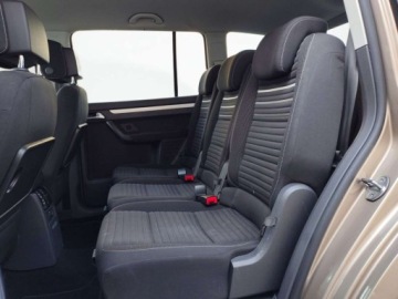 Volkswagen Touran II 1.4 TSI 140KM 2015 Volkswagen Touran Faktura VAT Banzyna Parkowanie 1.4 Benzyna 140KM, zdjęcie 20