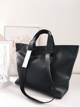 Кожаная сумка-шоппер Laura Biaggi, черная