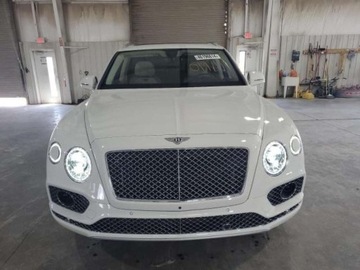 Bentley Bentayga 2018 Bentley Bentayga Bentley Bentayga W12 Signature AWD, od ubezpieczalni 6.0, zdjęcie 1