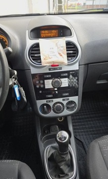 Opel Corsa D Hatchback 5d Facelifting 1.2 Twinport ECOTEC 70KM 2012 Opel Corsa 1,2 benzyna 70 KM klima zarejestrowany 1.2 Benzyna 70KM, zdjęcie 7