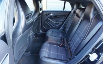 Mercedes CLA C117 Shooting Brake Facelifting 1.6 200 156KM 2018 Mercedes-Benz CLA Bezwypadkowy Serwisowany 1-Wlasciciel Navi Xenon Pdc Asy, zdjęcie 9
