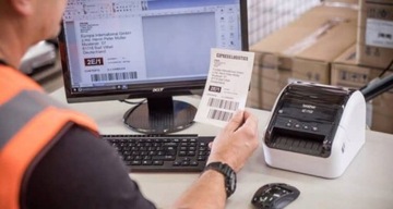 Принтер курьерских этикеток Brother QL-1100 QL-1100c