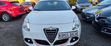 Alfa Romeo Giulietta Nuova II Hatchback 5d 1.4 TB 16v 120KM 2013 Alfa Romeo Giulietta Alfa Romeo Giulietta ver-1-4-tb 1.4 Benzyna 120KM, zdjęcie 4