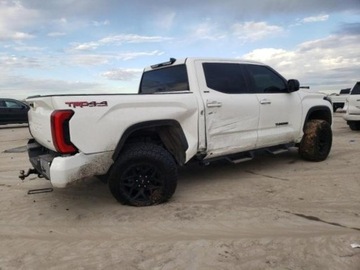 Toyota Tundra II 2022 Toyota Tundra 2022r., 4x4, 3.5L, zdjęcie 2