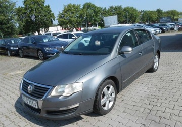 Volkswagen Passat B6 Sedan 1.9 TDI 105KM 2005