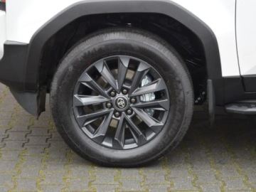 Toyota Land Cruiser VII Terenowy 5d 2.8 D-4D 204KM 2025 Od ręki - Executive 2.8 Diesel 205KM | Kamera 360!, zdjęcie 17