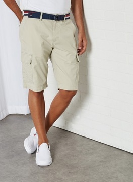 TOMMY HILFIGER SPODENKI + PASEK JOHN CARGO SHORT30