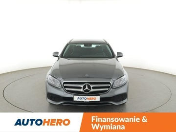 Mercedes Klasa E W213 Kombi 2.0 220d 194KM 2017 Mercedes E 220 Historia serwisowa ASO Automat Navi, zdjęcie 10