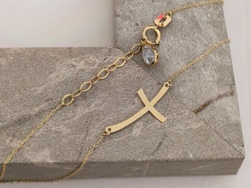 Złoty naszyjnik 585 krzyżyk celebrytka nowoczesny krzyż w łuk z cyrkoniami