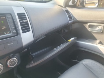 Peugeot 4007 2011 4x4 komfortowy SUV 7os. Peugeot 4007 2.2 HDi – 2011 r., automat,, zdjęcie 12