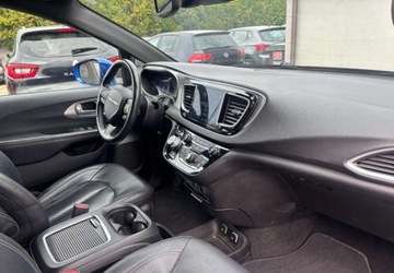 Chrysler Pacifica II 3.6 V6 291KM 2019 Chrysler Pacifica Gwarancja 3.6 Benzyna 291KM, zdjęcie 11