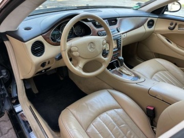 Mercedes CLS W219 Coupe 5.0 V8 (500) 306KM 2005 Mercedes-Benz CLS 5.0 benzyna 306 KM automat zarej w PL zadbany mozliw, zdjęcie 6