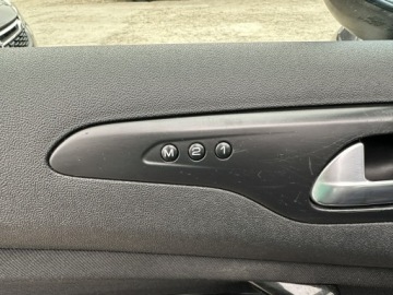 Citroen C5 III Sedan 2.0 HDi FAP 140KM 2011 Citroen C5 2.0 HDI 140KM/Exclusive/Zarejestrowany, zdjęcie 10