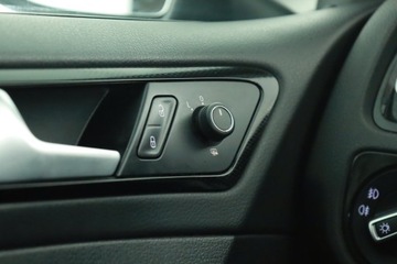 Volkswagen Golf VII Variant 2.0 TDI CR DPF BlueMotion Technology 150KM 2015 VW Golf 2.0 TDI, Salon Polska, Navi, Xenon, zdjęcie 18