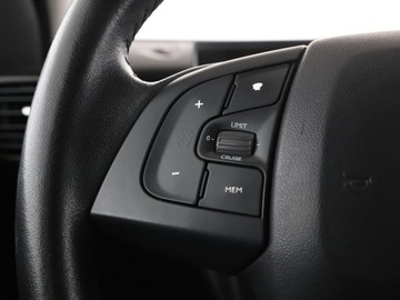 Citroen C4 Cactus Crossover Facelifting 1.2 PureTech 110KM 2018 Citroen C4 Cactus Shine automat navi kamera, zdjęcie 30