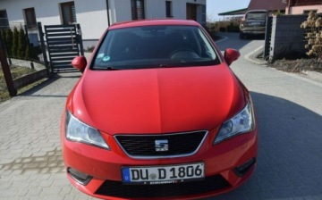 Seat Ibiza IV Hatchback 5d Facelifting 1.4 85KM 2015 Seat Ibiza 1.4 MPI 92 TYS KM Oryginal Lakier 2 KPL KOL Grzane Fotele Sprow, zdjęcie 5