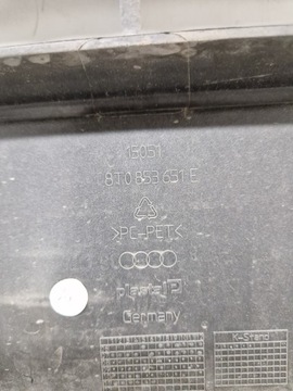 AUDI A5 8T 8T0853651E MŘÍŽKA MASKA