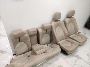 TOYOTA CAMRY 19-22R SEDADLA STŘED POHOVKA