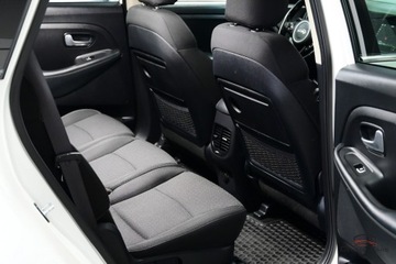 Kia Carens IV Minivan Facelifting 1.7 VGT CRDI 115KM 2017 Kia Carens 1.7 CRDi Lift Navi Panorama Climatr..., zdjęcie 9